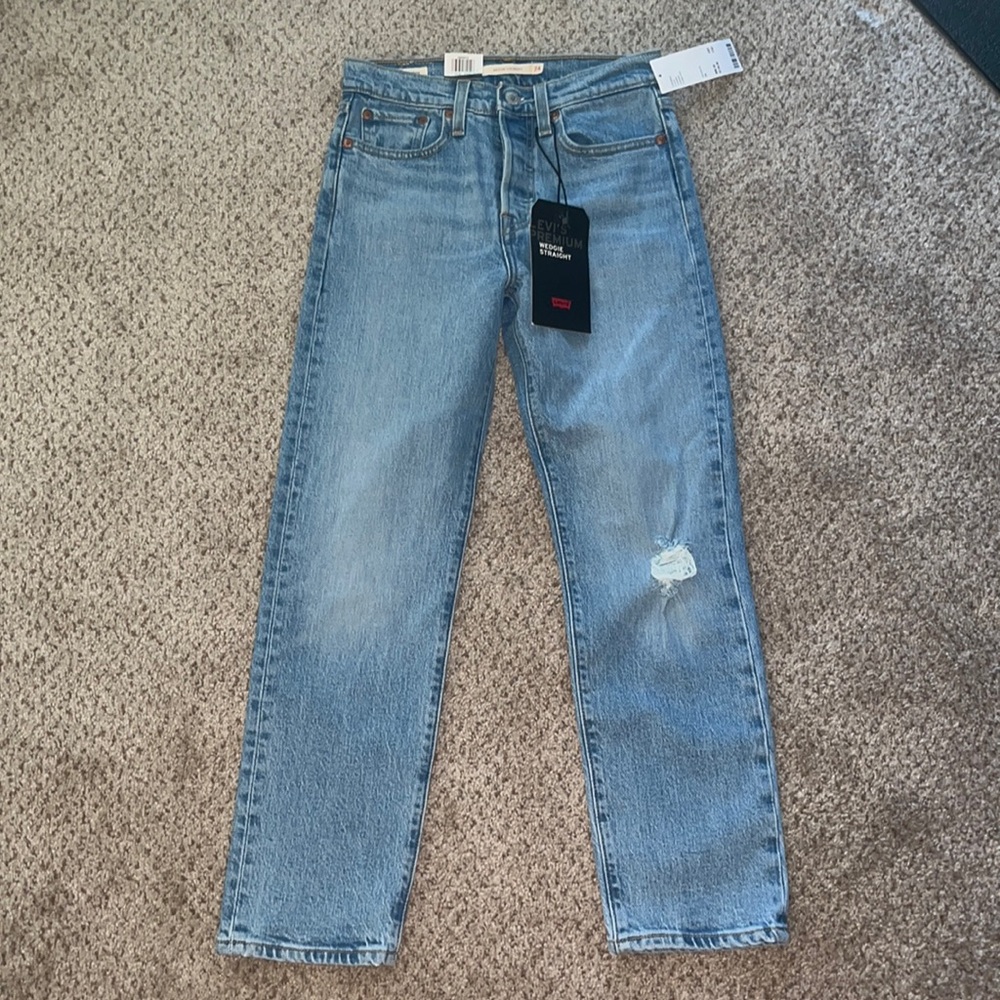 Levi’s Wedgie Straight Jeans size 24 x 26
